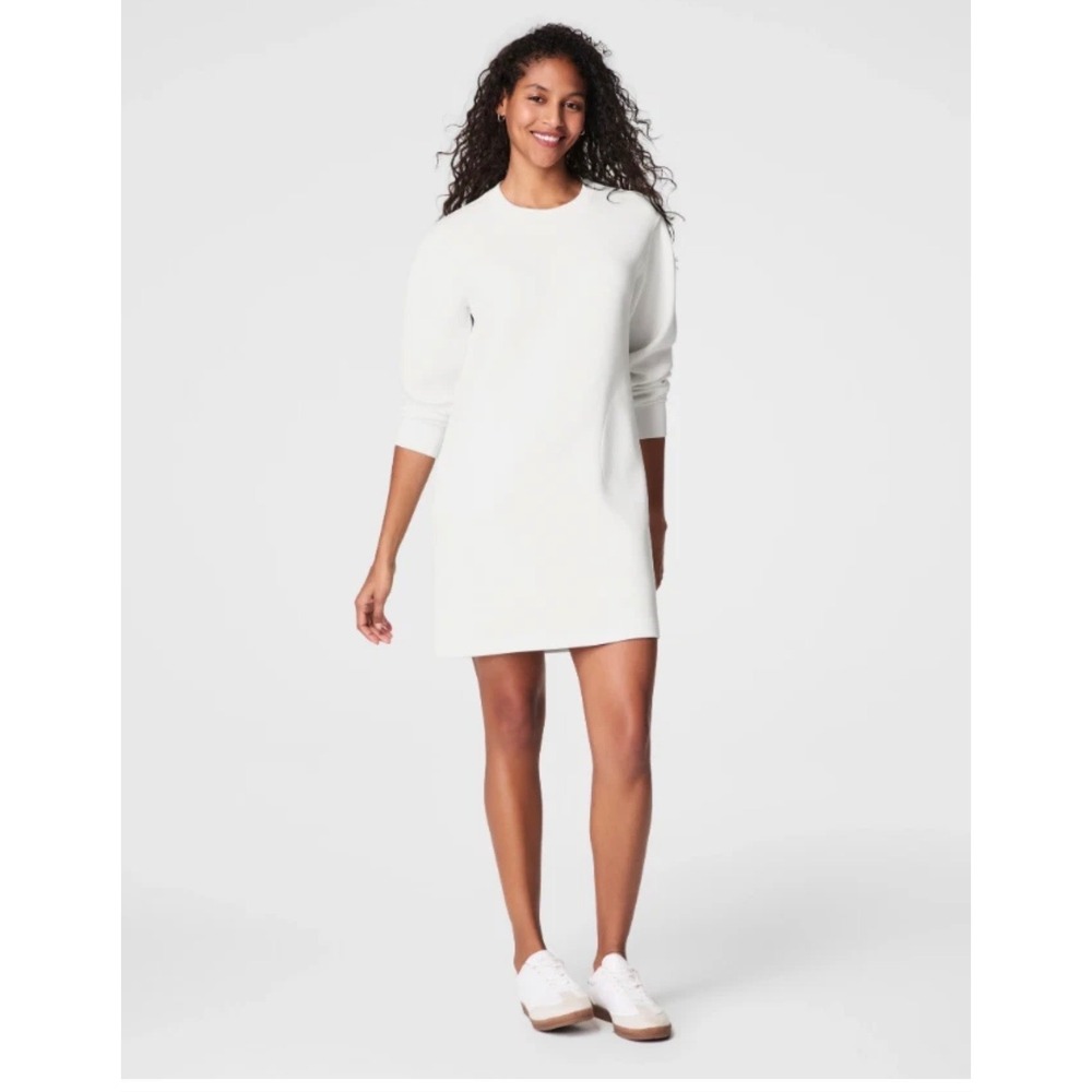 Spanx AirEssentials Crew Neck Long Sleeve Dress White Large Pockets Loungewear